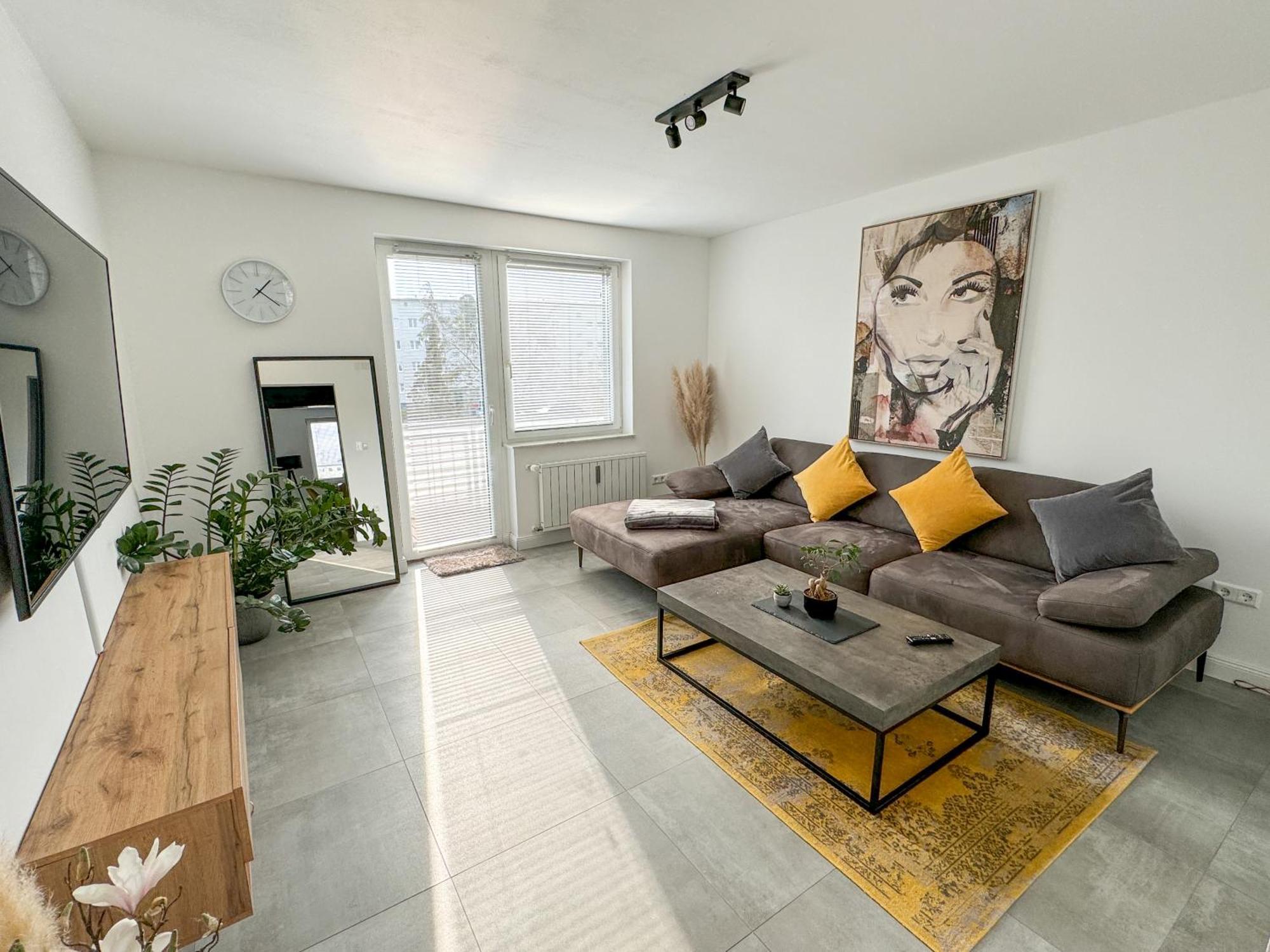 Moderne 2-Zimmer Wohnung Im Zentrum Von Wolfsbourg Extérieur photo